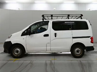 Nissan NV200 VANETTE VAN