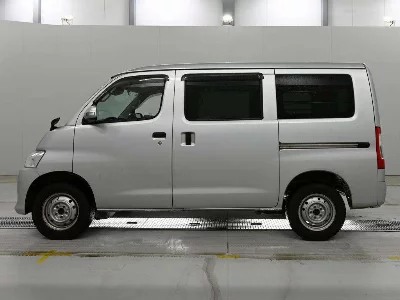TOYOTA TOWN ACE VAN