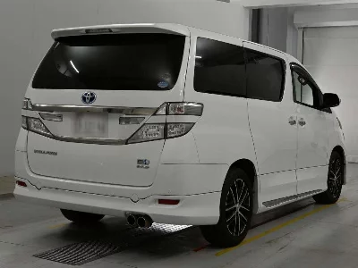 TOYOTA VELLFIRE HYBRID