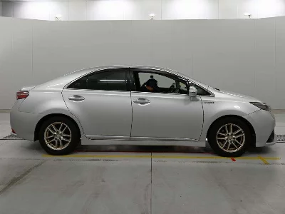TOYOTA SAI