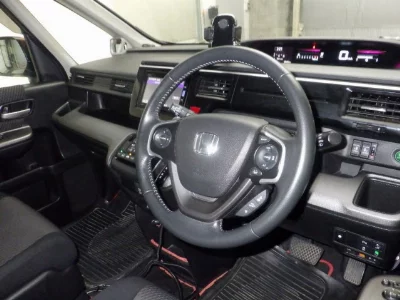 HONDA STEPWGN SPADA