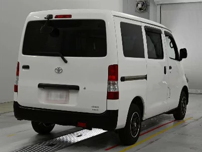TOYOTA TOWN ACE VAN
