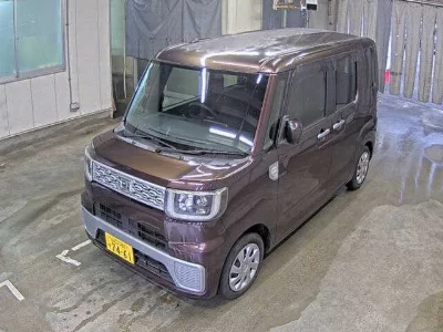 DAIHATSU WAKE
