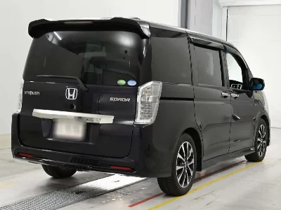 HONDA STEPWGN SPADA