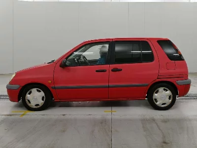 TOYOTA RAUM