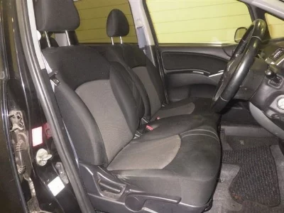 Mitsubishi Colt Plus