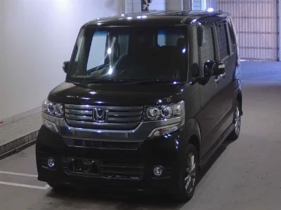 HONDA N BOX CUSTOM