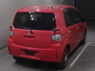 TOYOTA SPADE
