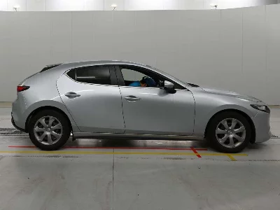 MAZDA MAZDA3 FASTBACK