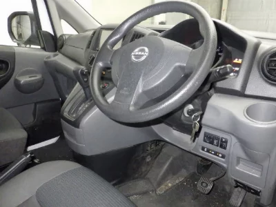 Nissan NV200 VANETTE VAN