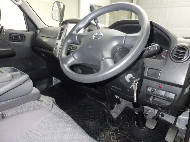 Nissan Caravan  с аукциона в Японии