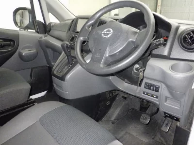 Nissan NV200 VANETTE VAN