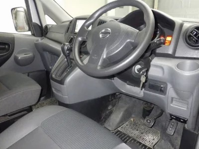 Nissan NV200 VANETTE VAN