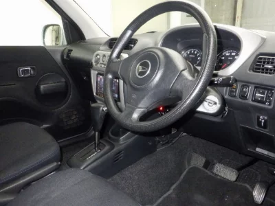 DAIHATSU TERIOS KID