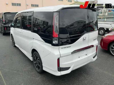 HONDA STEPWGN SPADA