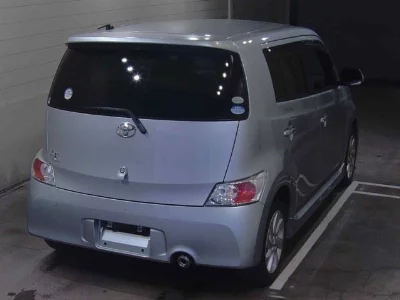 TOYOTA BB