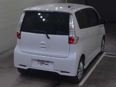 Mitsubishi ek Custom