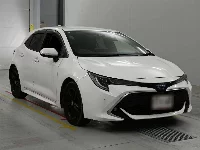 Цена авто Toyota Corolla Hatchback с аукционов Японии, номер кузова ZWE213H, пробег 109 000, оценка 8