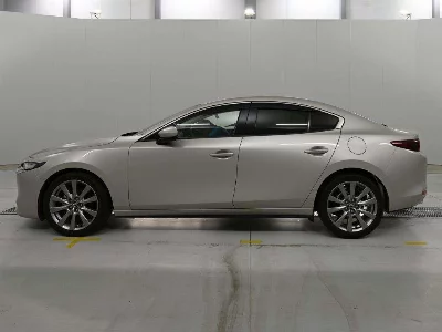 MAZDA MAZDA3