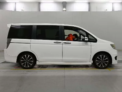 HONDA STEPWGN SPADA