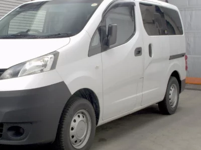 Nissan NV200 VANETTE VAN