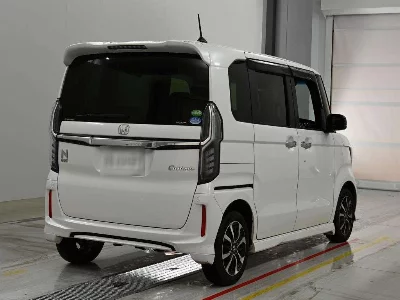 HONDA N BOX CUSTOM