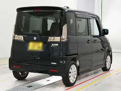 Suzuki Spacia Custom