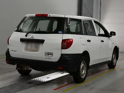 Mitsubishi LANCER CARGO