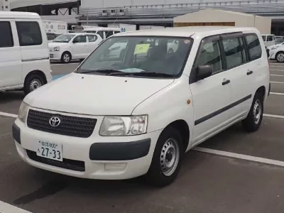 TOYOTA SUCCEED VAN