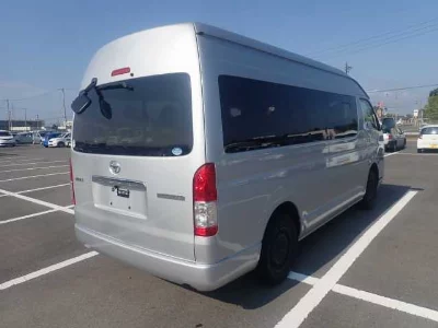 Toyota HIACE WAGON