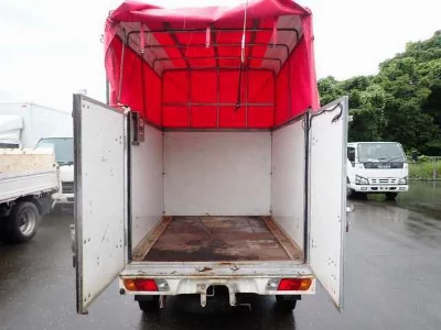 Nissan Clipper Truck