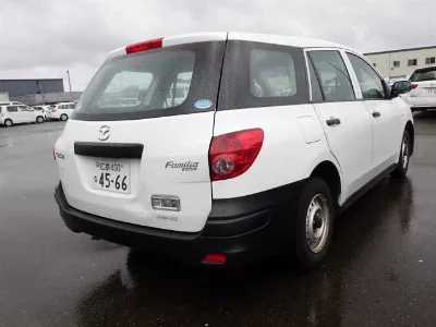 MAZDA FAMILIA VAN