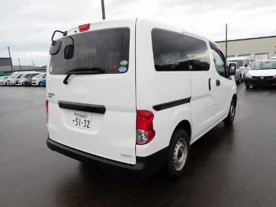 Nissan NV200 VANETTE VAN