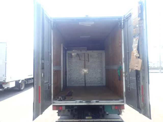 Hino Dutro  с аукциона в Японии