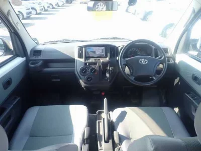 TOYOTA TOWN ACE VAN
