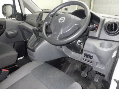 Nissan NV200 VANETTE VAN