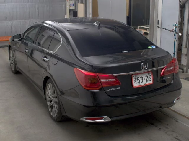 Honda Legend  с аукциона в Японии