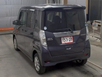 Mitsubishi eK X Space
