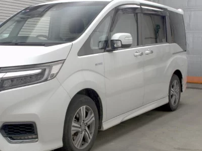HONDA STEPWGN SPADA