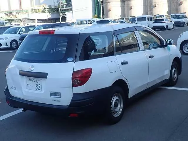 Nissan AD  с аукциона в Японии