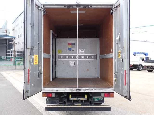Toyota Dyna  с аукциона в Японии