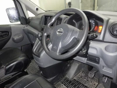 Nissan NV200 VANETTE VAN