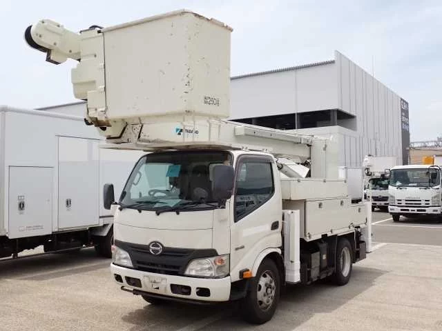 Hino Dutro  с аукциона в Японии