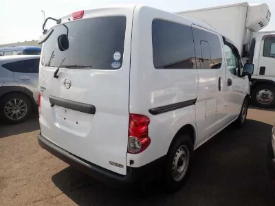 Nissan NV200 VANETTE VAN