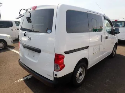 Nissan NV200 VANETTE VAN