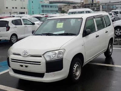 TOYOTA SUCCEED VAN