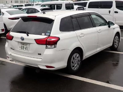 TOYOTA COROLLA FIELDER