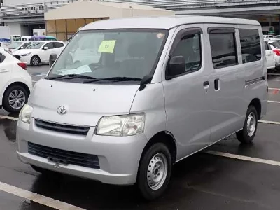 TOYOTA TOWN ACE VAN