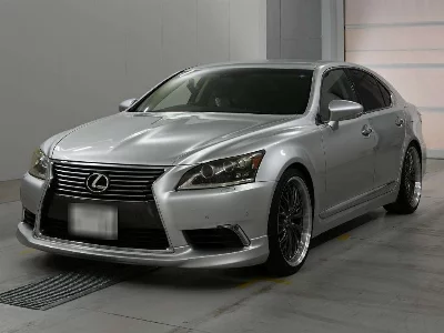 Lexus LS460L