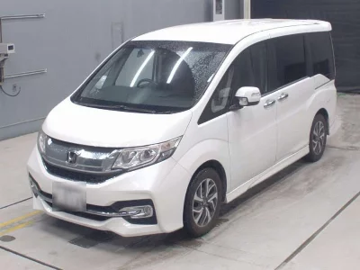 Honda STEPWGN SPADA